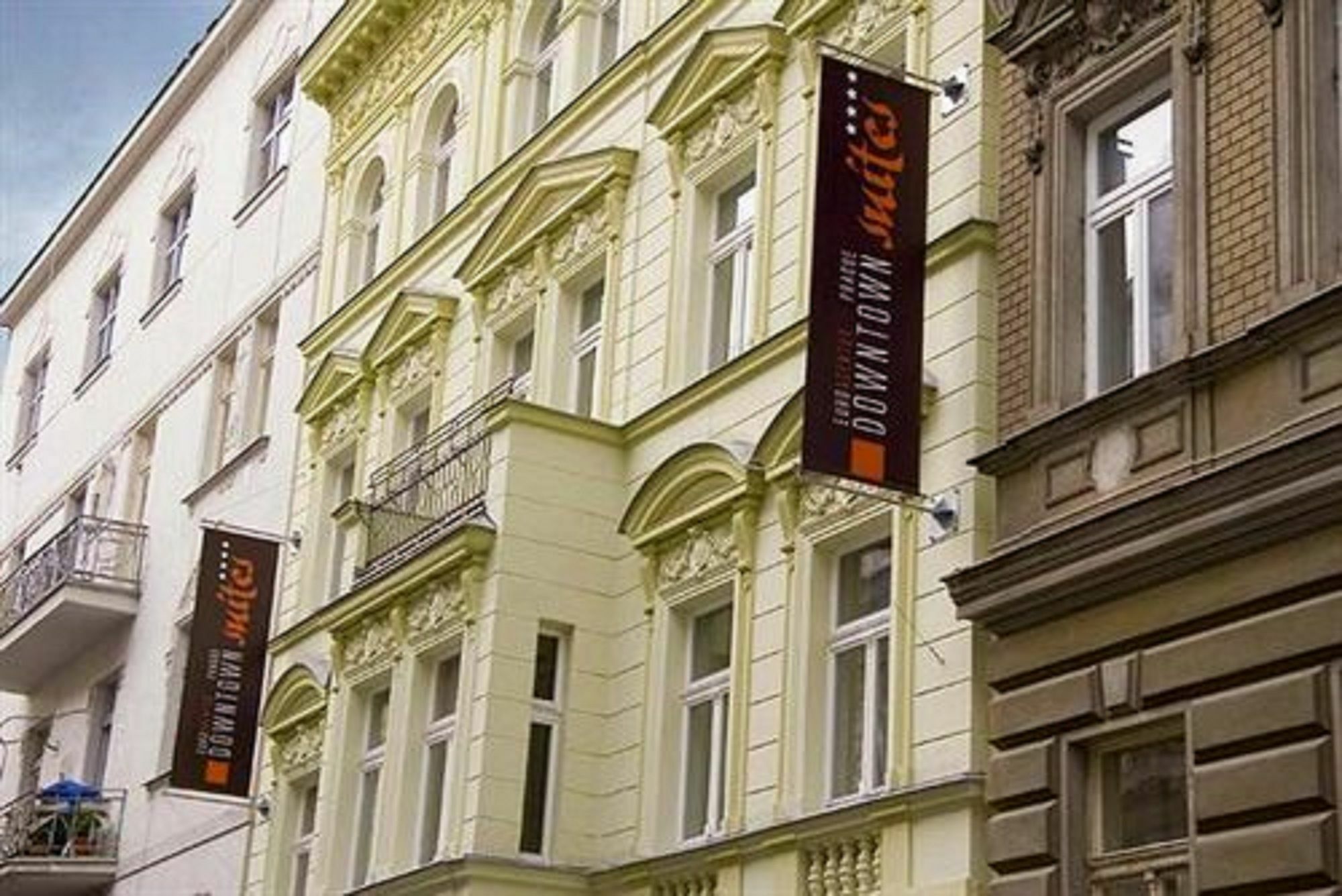 Downtown Kodanska Lejlighedshotel 4*